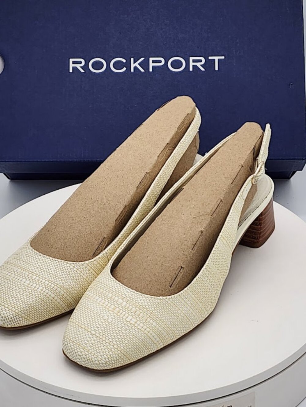 Rockport Danna 2 Ivory Textured Slingback Block Heel Pumps Women’s Size 8 - Picture 6 of 9